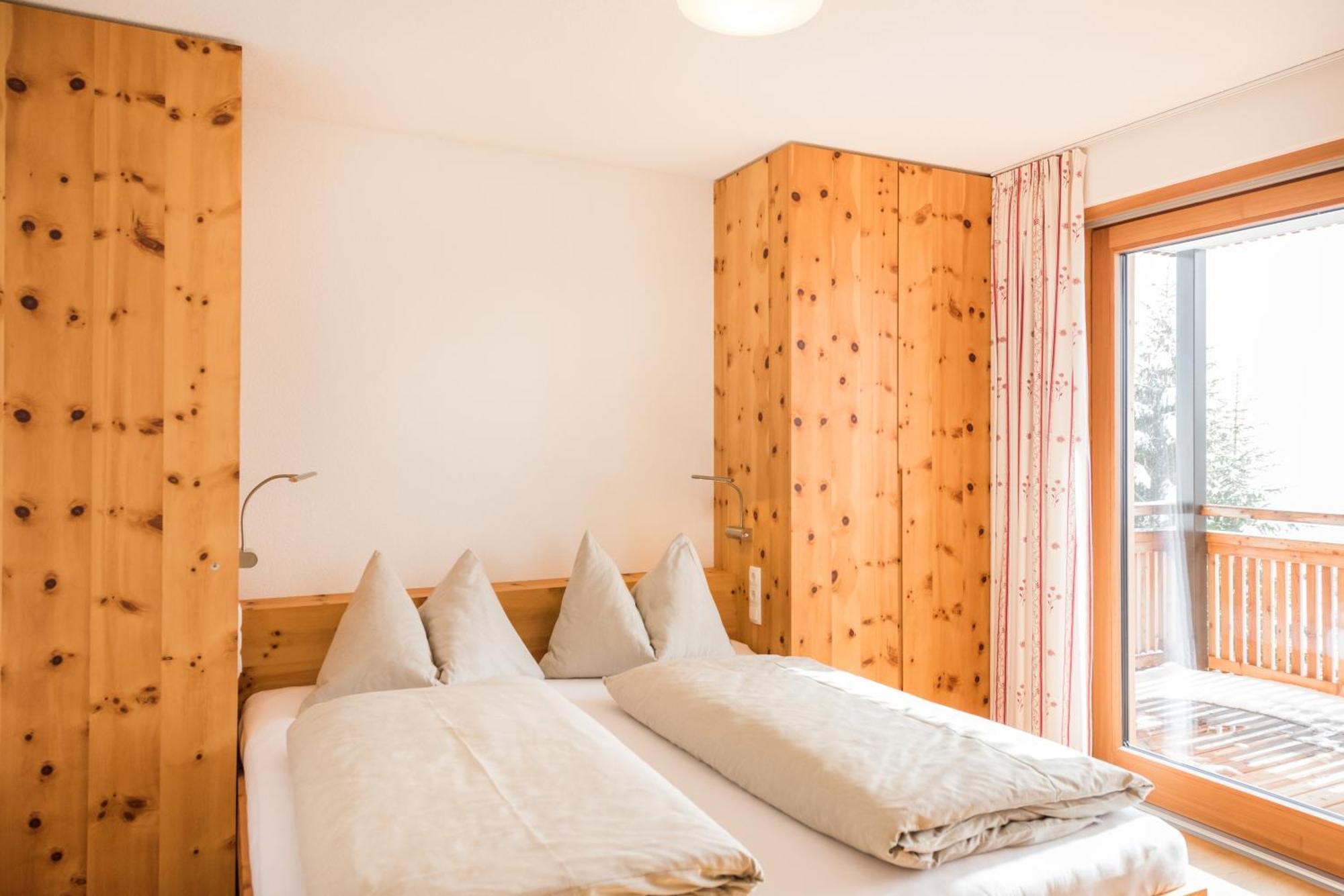 Damuels Appartements エクステリア 写真