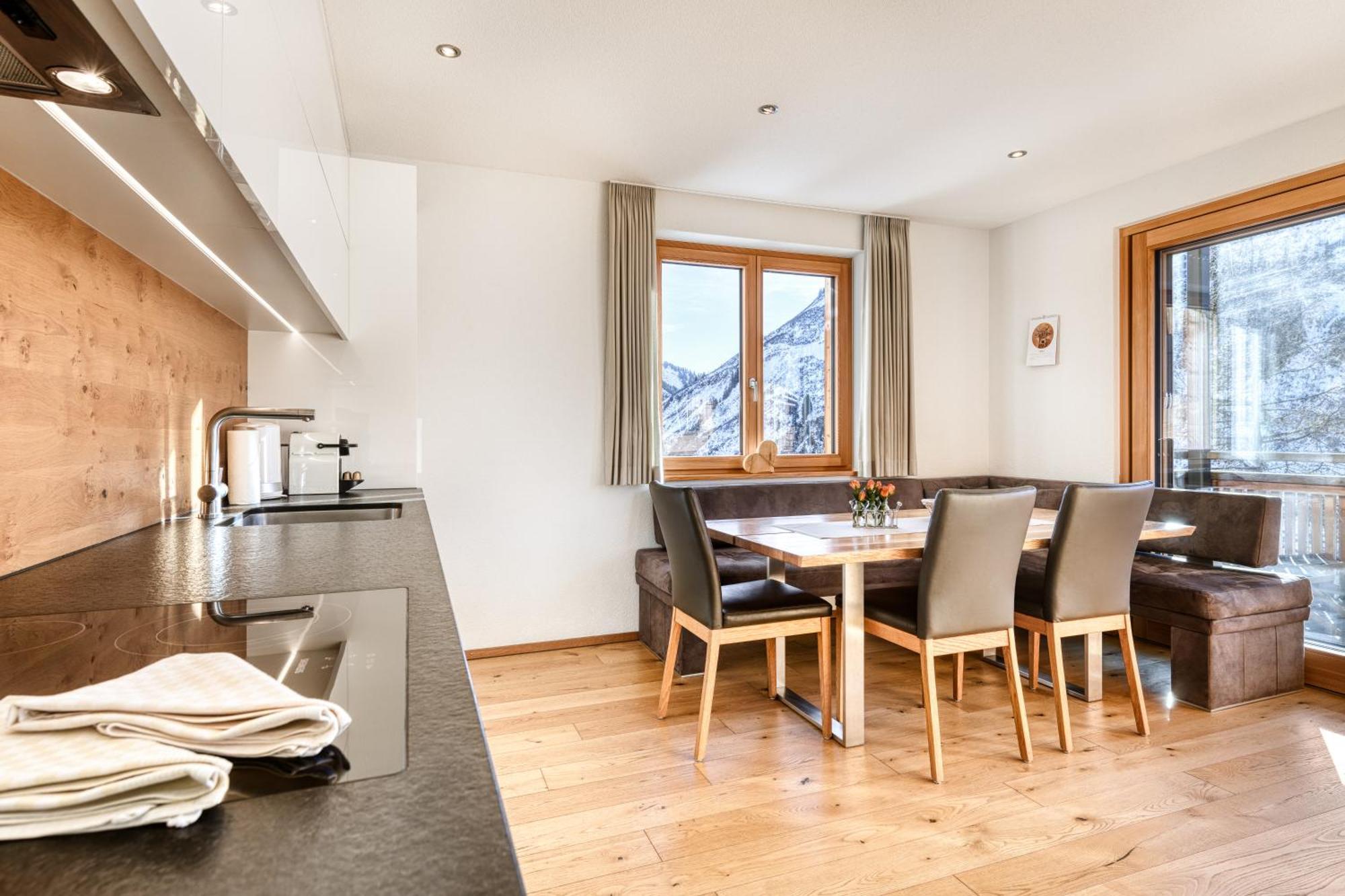 Damuels Appartements エクステリア 写真