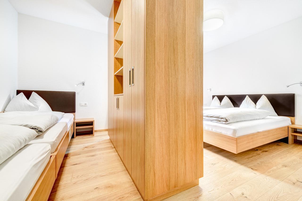 Damuels Appartements エクステリア 写真